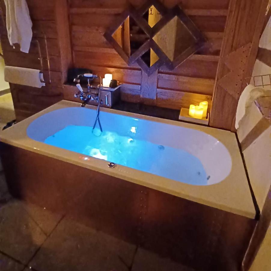 La Cabane Du Coing Vise Ngoại thất bức ảnh